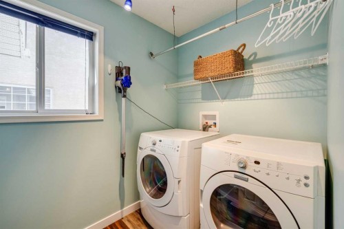 103 Riverview Circle Se, Calgary, AB - Indoor Photo Showing Laundry Room