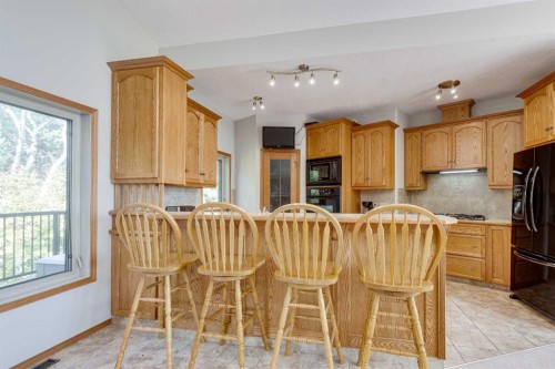 602 Pheasant Close, Pelican Point, AB - Indoor