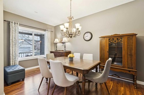 11 Wentworth Manor Sw, Calgary, AB - Indoor Photo Showing Dining Room
