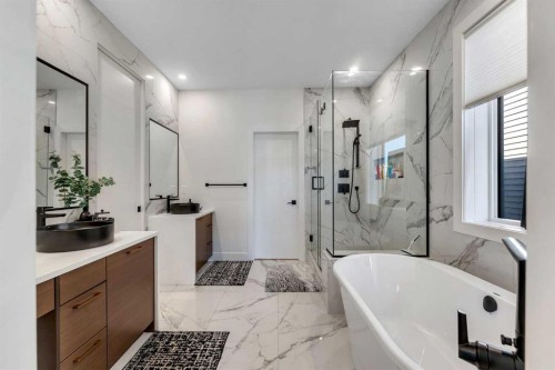 351 Lucas Way Nw, Calgary, AB - Indoor Photo Showing Bathroom