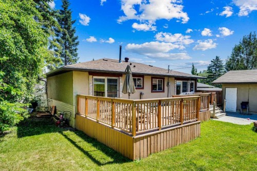 52 Harrow Crescent Sw, Calgary, AB - Outdoor With Deck Patio Veranda