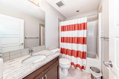 144 Nolancrest Circle Nw, Calgary, AB - Indoor Photo Showing Bathroom