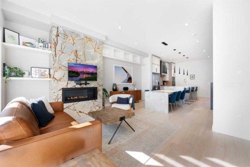 231 12 Avenue Ne, Calgary, AB - Indoor With Fireplace