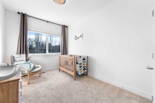 231 12 Avenue Ne, Calgary, AB - Indoor