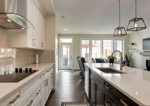 60 Crestbrook View Sw, Calgary, AB - Indoor Photo Showing Kitchen With Upgraded Kitchen