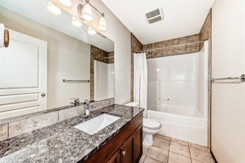 691 Panamount Boulevard Nw, Calgary, AB - Indoor Photo Showing Bathroom
