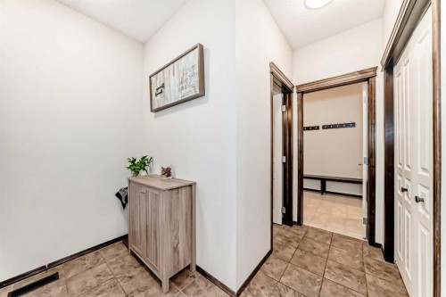 691 Panamount Boulevard Nw, Calgary, AB - Indoor Photo Showing Other Room