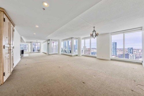2901-433 11 Avenue Se, Calgary, AB - Indoor Photo Showing Other Room
