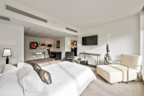 2901-433 11 Avenue Se, Calgary, AB - Indoor Photo Showing Bedroom
