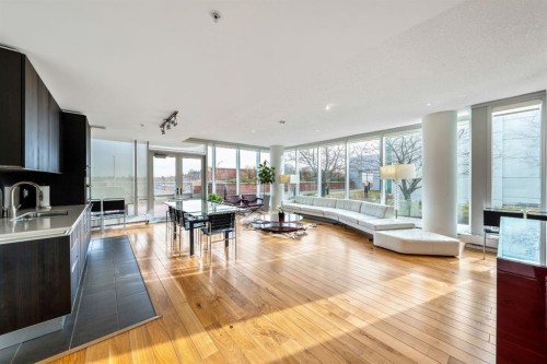2901-433 11 Avenue Se, Calgary, AB - Indoor