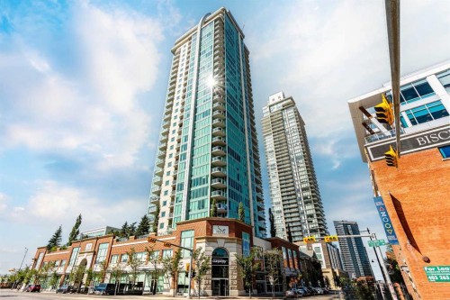 2901-433 11 Avenue Se, Calgary, AB - Outdoor With Balcony With Facade
