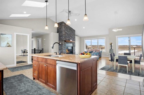 31017 Range Road 23, Rural Mountain View County, AB - Indoor