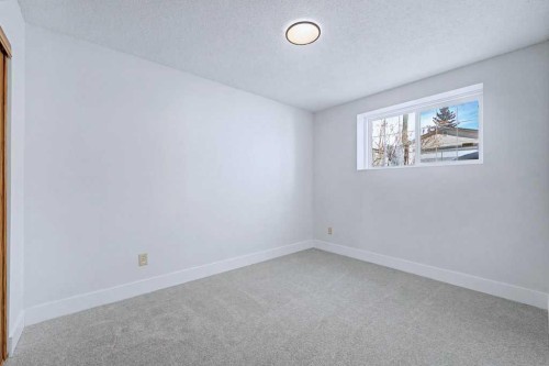1607 Marlyn Way Ne, Calgary, AB - Indoor Photo Showing Other Room