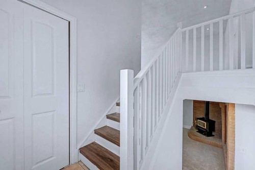 1607 Marlyn Way Ne, Calgary, AB - Indoor Photo Showing Other Room