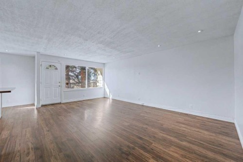 1607 Marlyn Way Ne, Calgary, AB - Indoor