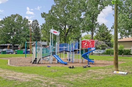 4320 Centre A Street Ne, Calgary, AB - Outdoor