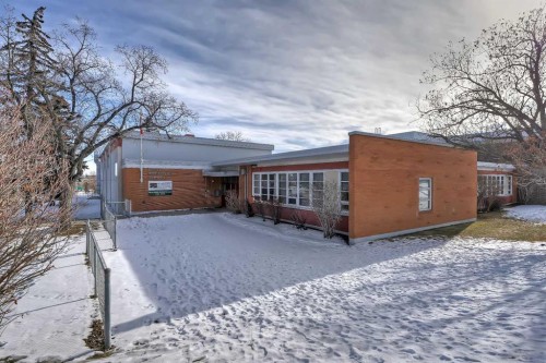 4320 Centre A Street Ne, Calgary, AB - Outdoor