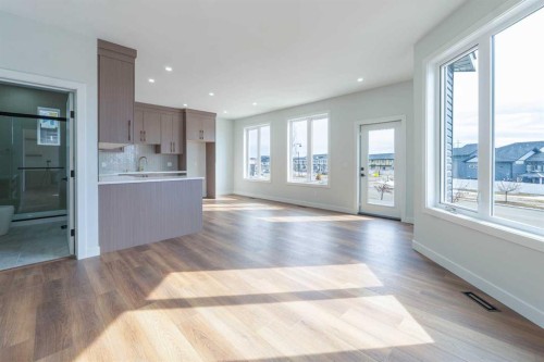 49 Lowden Close, Red Deer, AB - Indoor