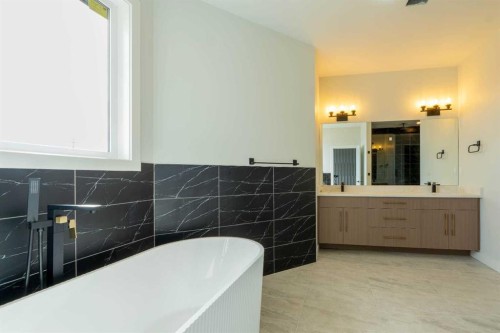 49 Lowden Close, Red Deer, AB - Indoor Photo Showing Bathroom