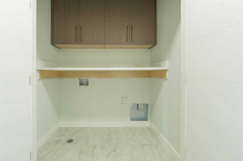 49 Lowden Close, Red Deer, AB - Indoor Photo Showing Other Room