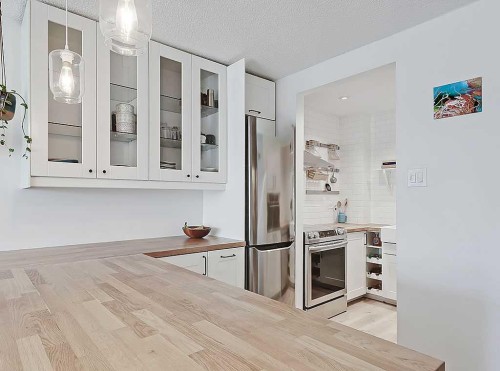 302-332 Cedar Crescent Sw, Calgary, AB - Indoor