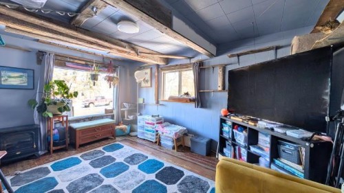 311 47 Avenue West, Claresholm, AB - Indoor Photo Showing Other Room