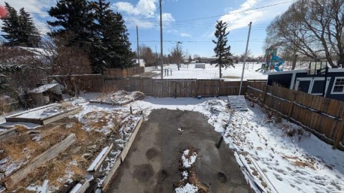 311 47 Avenue West, Claresholm, AB - Outdoor