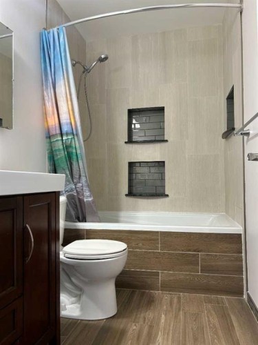 232 Silverview Way Nw, Calgary, AB 