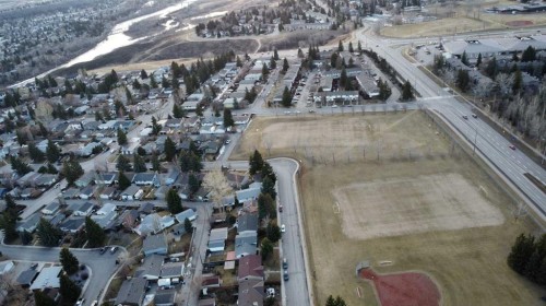 232 Silverview Way Nw, Calgary, AB 