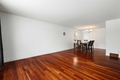 232 Silverview Way Nw, Calgary, AB 