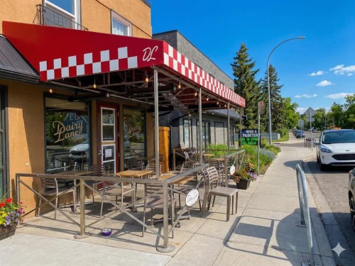 2412 1 Avenue Nw, Calgary, AB - Outdoor