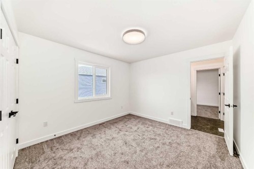 267 Chelsea Heath, Chestermere, AB - Indoor Photo Showing Other Room