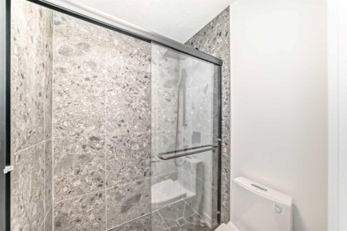 267 Chelsea Heath, Chestermere, AB - Indoor Photo Showing Bathroom