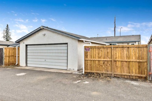 399 Maitland Crescent Ne, Calgary, AB - Outdoor With Exterior