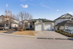 122 West Terrace Place Cochrane, AB T4C 1S2