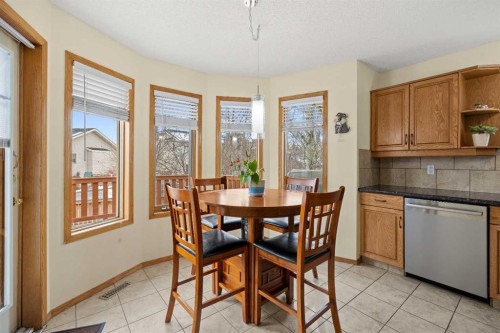 1331 Sunvista Way Se, Calgary, AB - Indoor