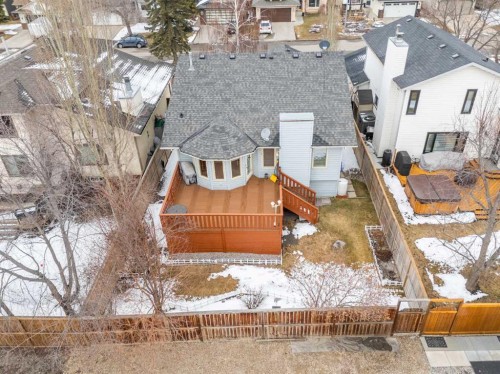 1331 Sunvista Way Se, Calgary, AB - Outdoor