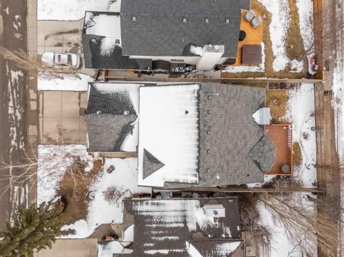 1331 Sunvista Way Se, Calgary, AB - Outdoor