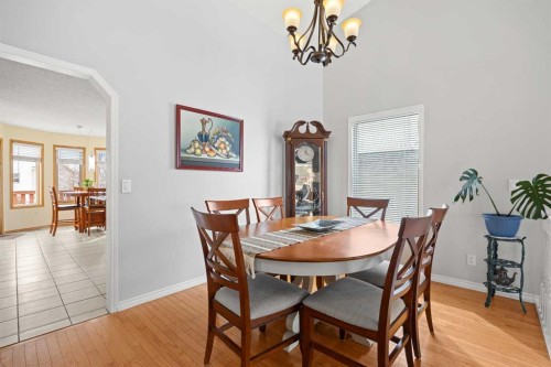 1331 Sunvista Way Se, Calgary, AB - Indoor Photo Showing Dining Room