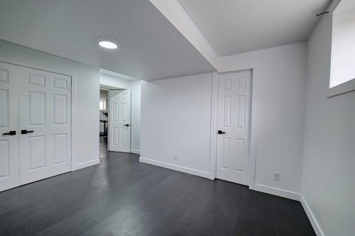 3 Saddlebred Court, Cochrane, AB - Indoor Photo Showing Other Room
