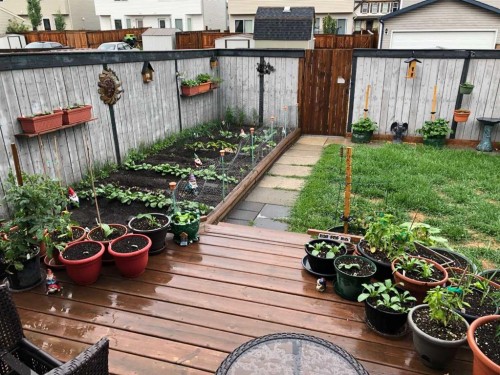 6 Elgin Meadows Gardens Se, Calgary, AB - Outdoor With Exterior