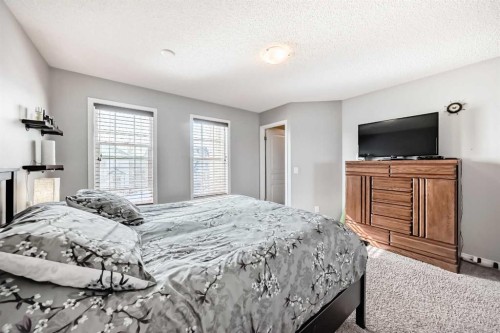 6 Elgin Meadows Gardens Se, Calgary, AB - Indoor Photo Showing Bedroom