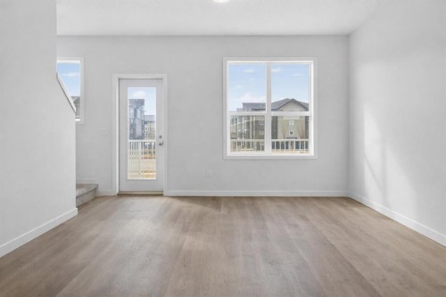 403-137 Red Embers Link Ne, Calgary, AB - Indoor Photo Showing Other Room