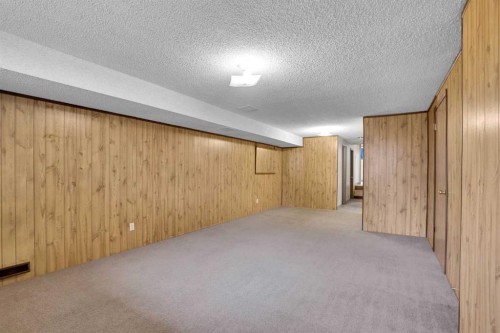 5224 32 Avenue Nw, Calgary, AB - Indoor