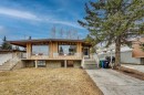 5224 32 Avenue Nw, Calgary, AB  - Outdoor 
