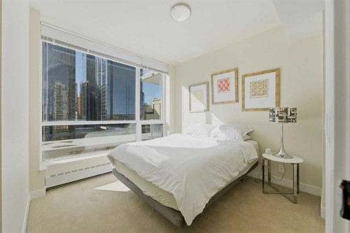 825-222 Riverfront Avenue Sw, Calgary, AB - Indoor Photo Showing Bedroom
