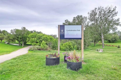 1007 18 Avenue Nw, Calgary, AB - Outdoor With View