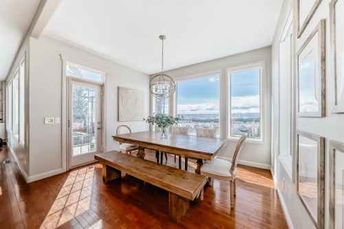 268 Springbluff Bay Sw, Calgary, AB - Indoor Photo Showing Dining Room
