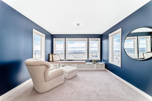 268 Springbluff Bay Sw, Calgary, AB - Indoor Photo Showing Other Room