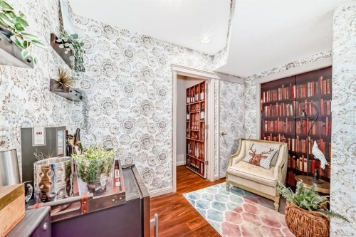 268 Springbluff Bay Sw, Calgary, AB - Indoor